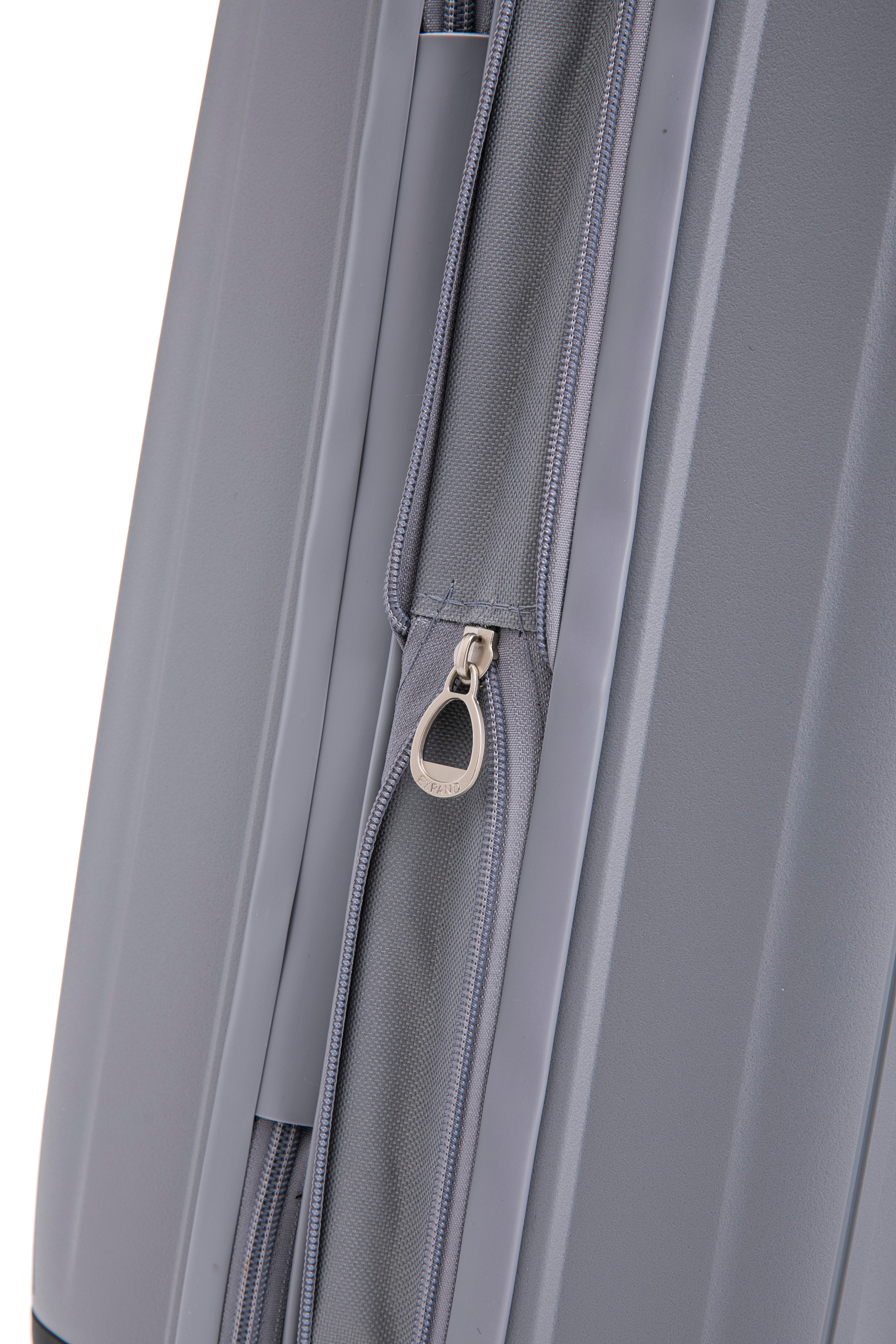 COUNTRY HIDE Carry-On Luggage H27000